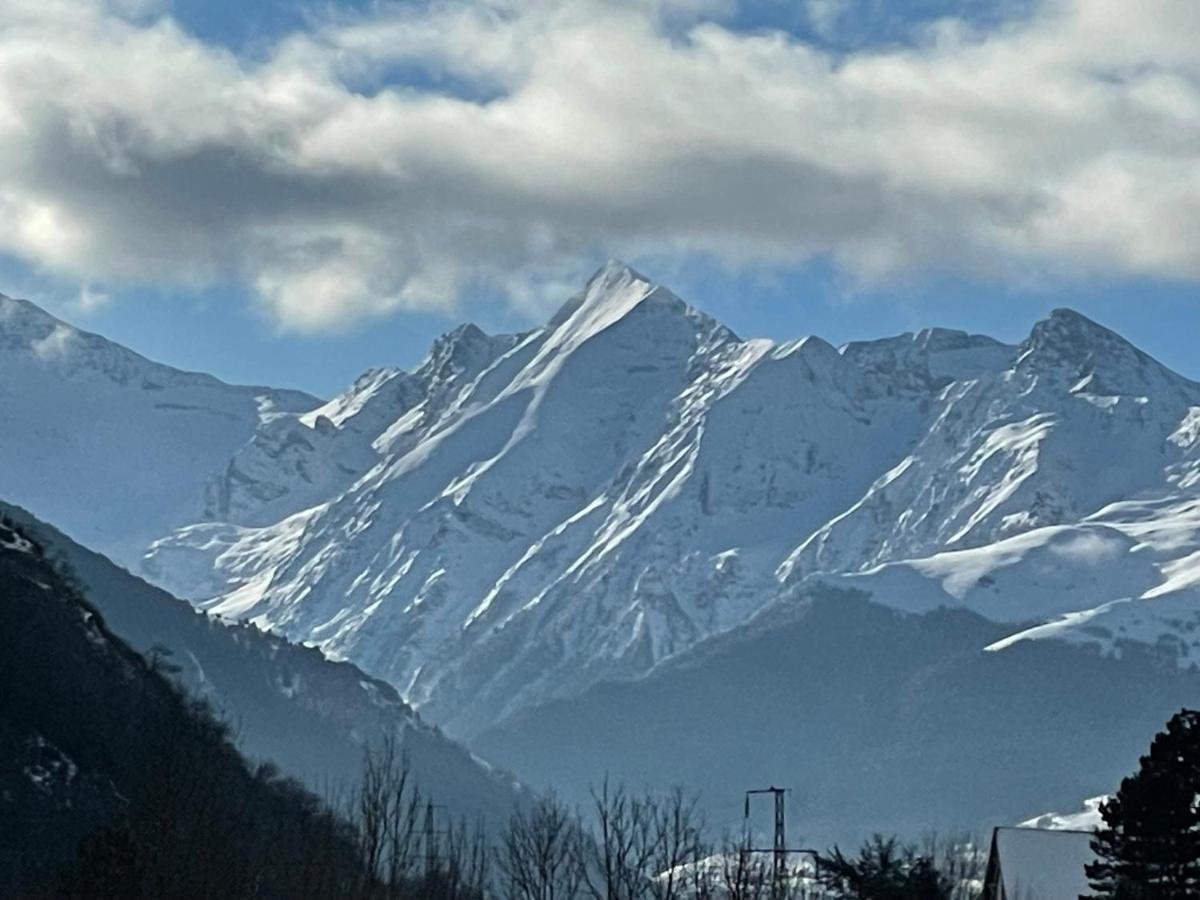 Le Chalet De Carole Cadéac Buitenkant foto
