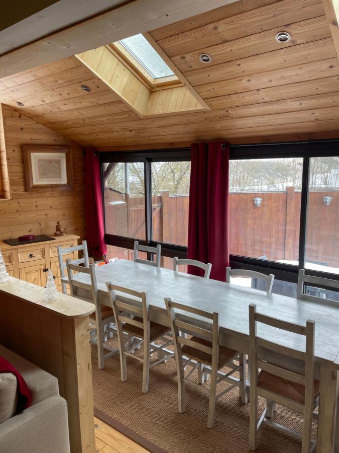 Le Chalet De Carole Cadéac Buitenkant foto