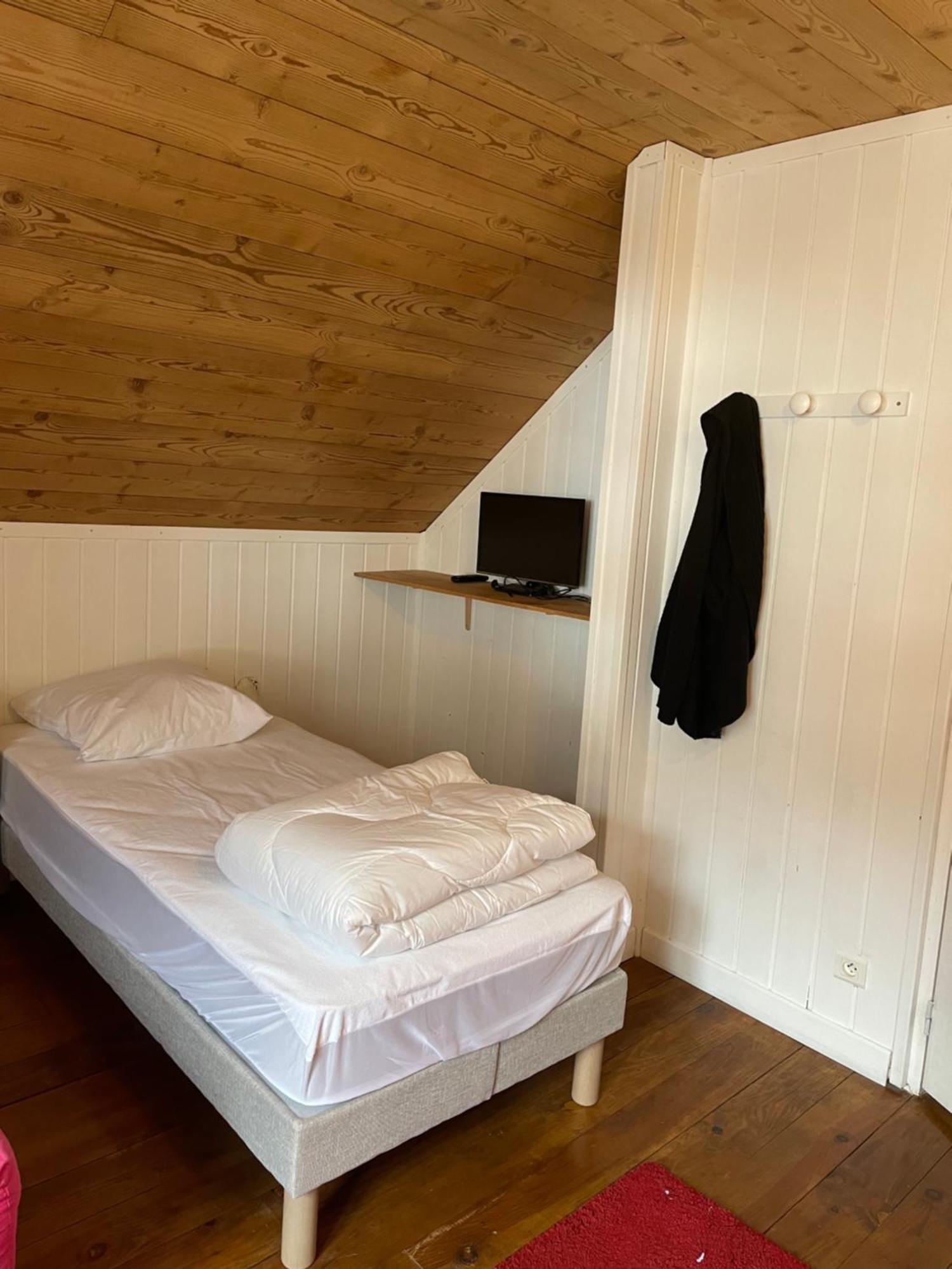 Le Chalet De Carole Cadéac Buitenkant foto